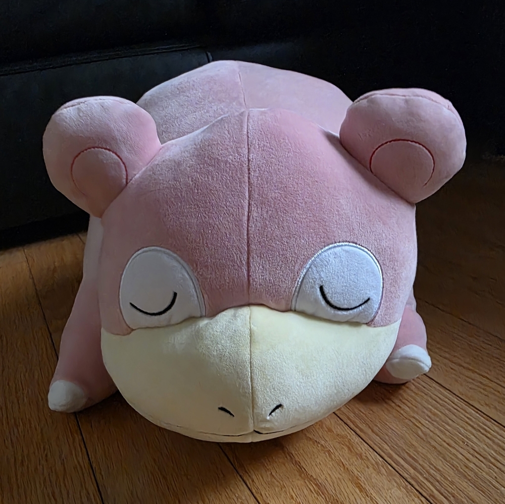Pokémon Sleeping Slowpoke Plushie